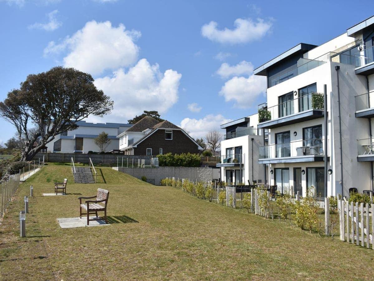 Royal Cliff Luxury Apartments - The Bay Sandown Exterior photo